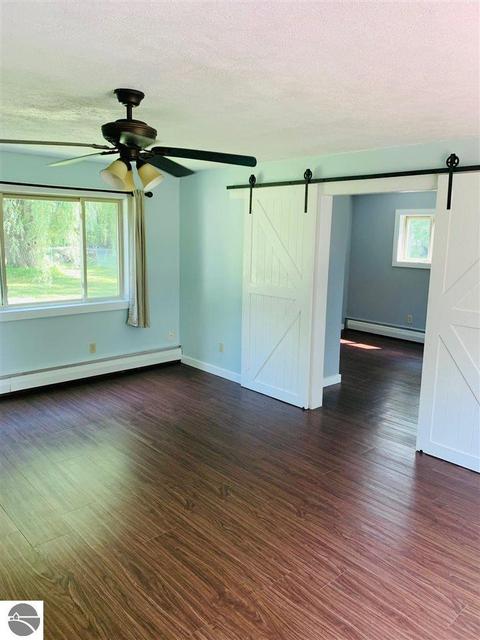 8867 E Remus Rd, Mount Pleasant, MI 48858 photo 11