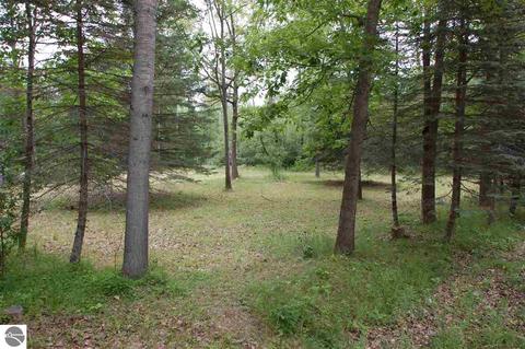 108 Eastside Dr, Lupton, MI 48635 photo 2