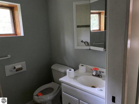 11199 S Cedar Rd, Cedar, MI 49621 photo 33