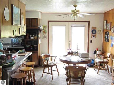 3365 Euclid Ave, Lupton, MI 48635 photo 5