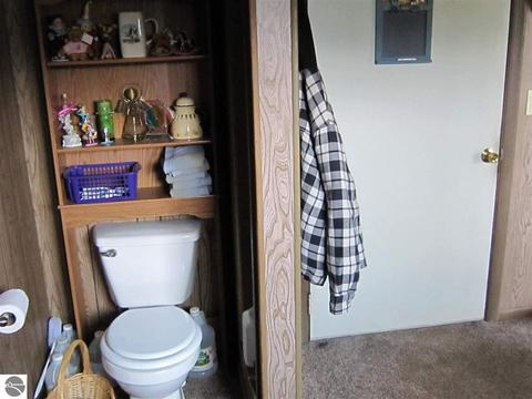 3365 Euclid Ave, Lupton, MI 48635 photo 19
