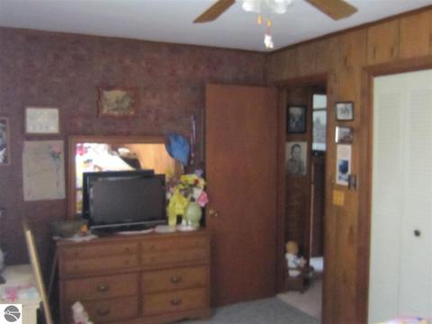 3365 Euclid Ave, Lupton, MI 48635 photo 13