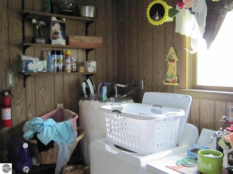 3365 Euclid Ave, Lupton, MI 48635 photo 18