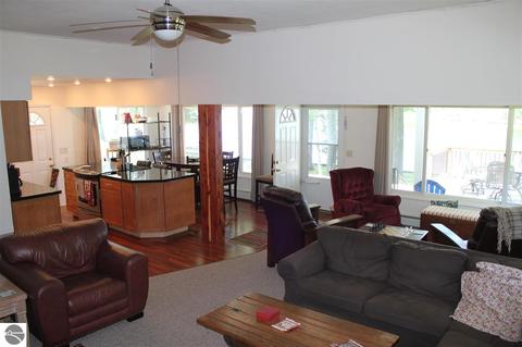 3829 Birch Dr, Lupton, MI 48635 photo 7