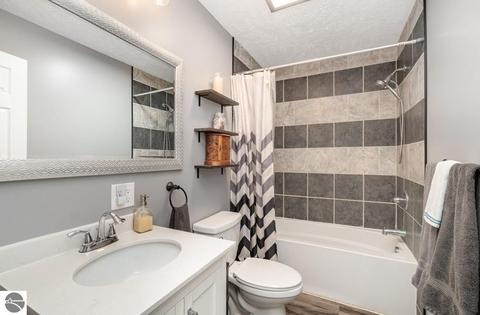 3375 W Humphrey Rd, Ithaca, MI 48847 photo 14