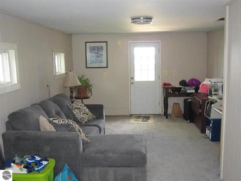 4585 E State Rd, Hale, MI 48739 photo 5