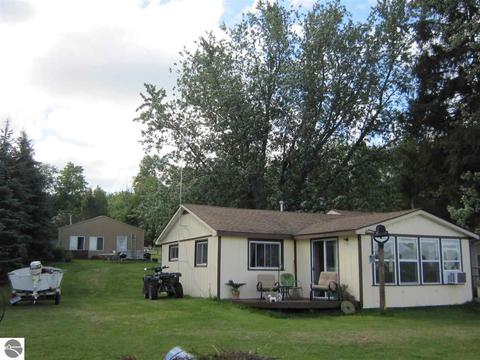 4585 E State Rd, Hale, MI 48739 photo 10