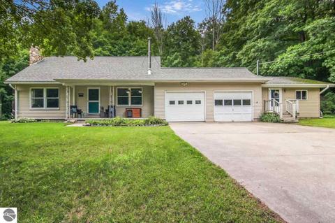 13499 S Cedar Rd, Cedar, MI 49621 photo 38