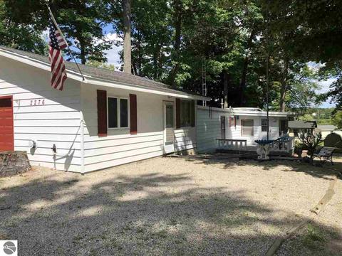 2276 Wildwood Rd, Lupton, MI 48635 photo 1