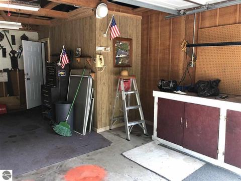 2276 Wildwood Rd, Lupton, MI 48635 photo 18