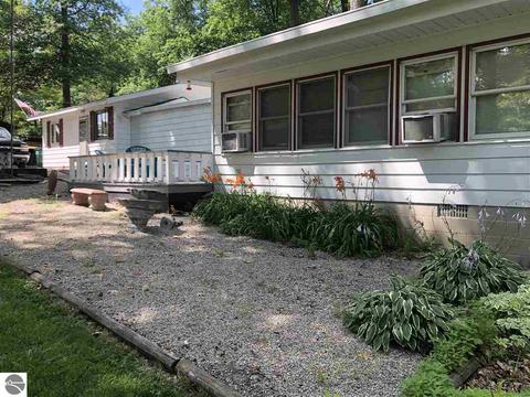 2276 Wildwood Rd, Lupton, MI 48635 photo 4