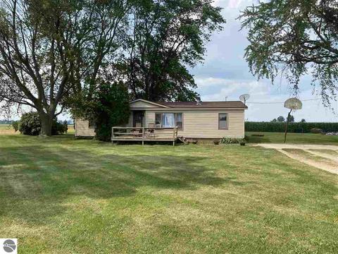 10495 E Pleasant Valley Rd, Shepherd, MI 48883 photo 15