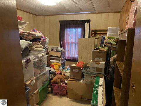 10495 E Pleasant Valley Rd, Shepherd, MI 48883 photo 13