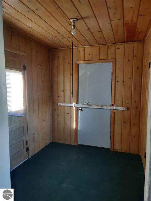 329 E Saginaw St, Au Gres, MI 48703 photo 17