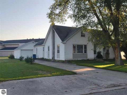 329 E Saginaw St, Au Gres, MI 48703 photo 1