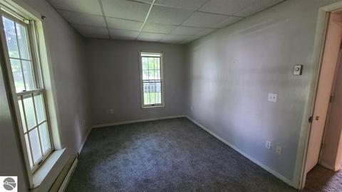 121 N Barnes St, Ithaca, MI 48847 photo 20