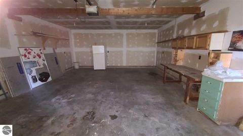 121 N Barnes St, Ithaca, MI 48847 photo 24