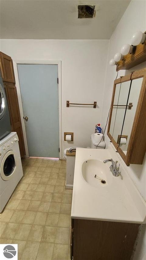 121 N Barnes St, Ithaca, MI 48847 photo 15