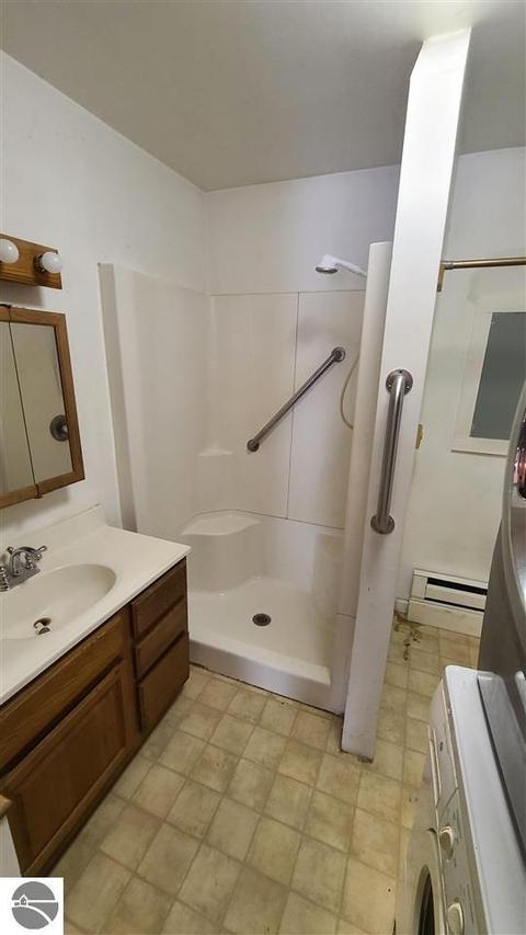 121 N Barnes St, Ithaca, MI 48847 photo 12