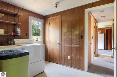 5492 E M-72, Williamsburg, MI 49690 photo 23