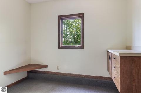 5492 E M-72, Williamsburg, MI 49690 photo 9