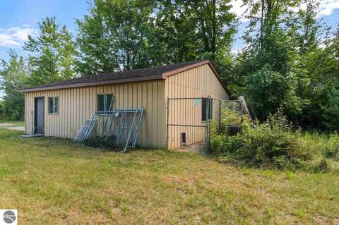 5492 E M-72, Williamsburg, MI 49690 photo 5