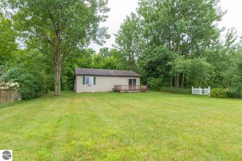 2451 E Cherry Ln, Cedar, MI 49621 photo 12
