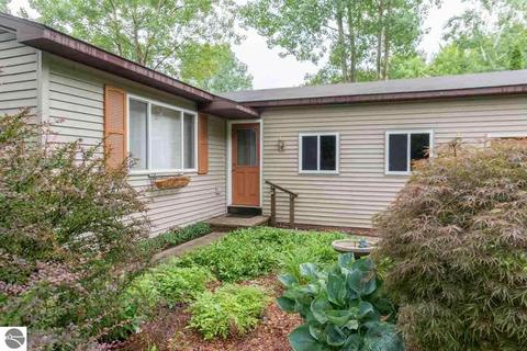 2451 E Cherry Ln, Cedar, MI 49621 photo 3