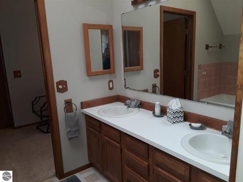 2240 Bay Ridge Dr, Au Gres, MI 48703 photo 19