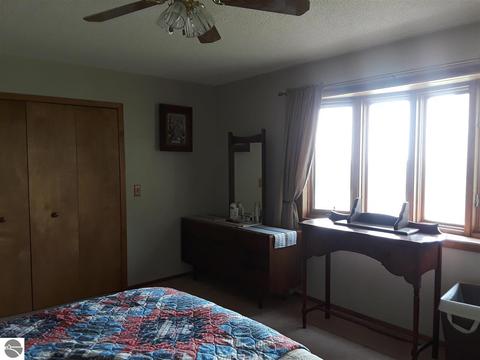 2240 Bay Ridge Dr, Au Gres, MI 48703 photo 11