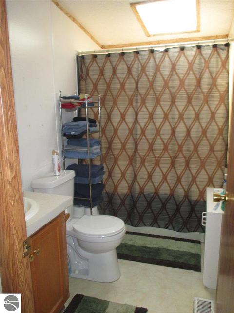 9581 E Remus Rd, Mount Pleasant, MI 48858 photo 14
