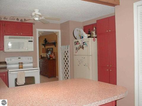 2909 Lakeshore Dr, Gladwin, MI 48624 photo 13