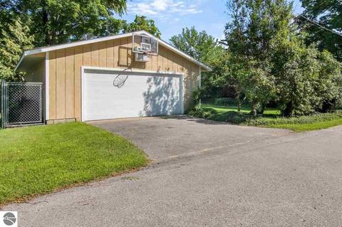 511 Traverse St, Elk Rapids, MI 49629 photo 42