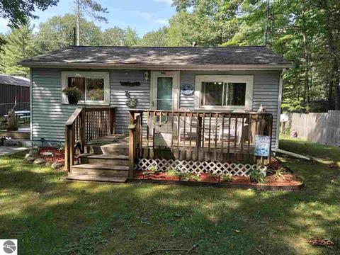 5349 E 11th St, Au Gres, MI 48703 photo 1