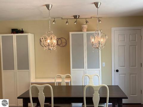 981 Washington Ave, Elberta, MI 49628 photo 4