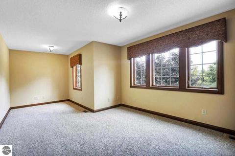 333 Red Maple Ln, Shepherd, MI 48883 photo 36