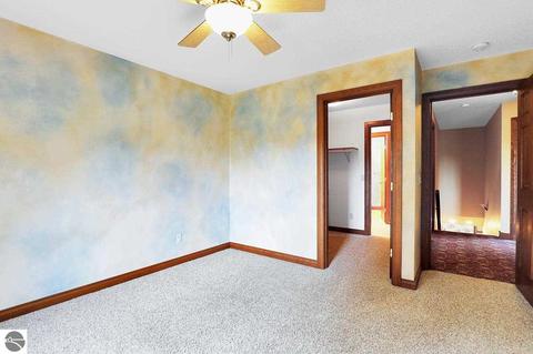 333 Red Maple Ln, Shepherd, MI 48883 photo 39