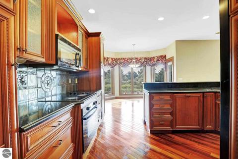 333 Red Maple Ln, Shepherd, MI 48883 photo 22