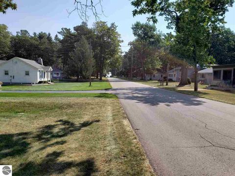 5449 E Michigan Ave, Au Gres, MI 48703 photo 4