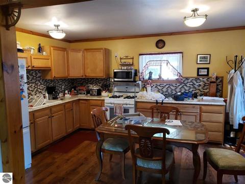 5449 E Michigan Ave, Au Gres, MI 48703 photo 5