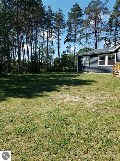 315 Elder Rd, Mancelona, MI 49659 photo 2