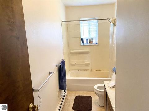 5601 S Shepherd Rd, Shepherd, MI 48883 photo 32