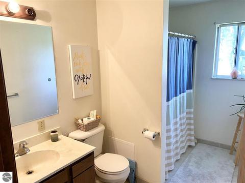 5601 S Shepherd Rd, Shepherd, MI 48883 photo 16
