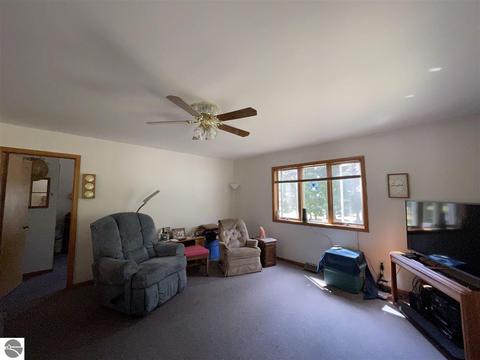 4200 Oak Ridge Dr, Harrison, MI 48625 photo 7