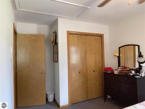 4200 Oak Ridge Dr, Harrison, MI 48625 photo 21