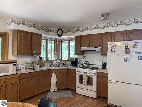 4200 Oak Ridge Dr, Harrison, MI 48625 photo 16