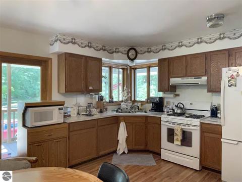 4200 Oak Ridge Dr, Harrison, MI 48625 photo 17