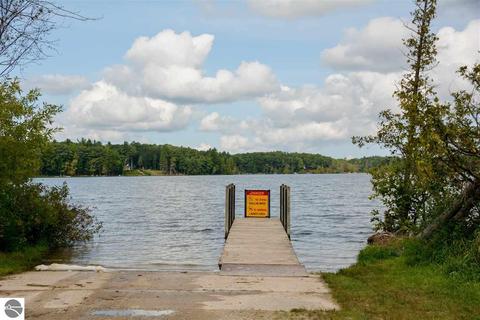 10404 Harmony Dr, Interlochen, MI 49643 photo 13