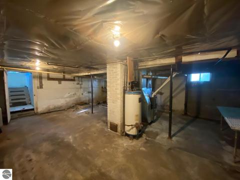 8445 E Monroe Rd, Wheeler, MI 48662 photo 8