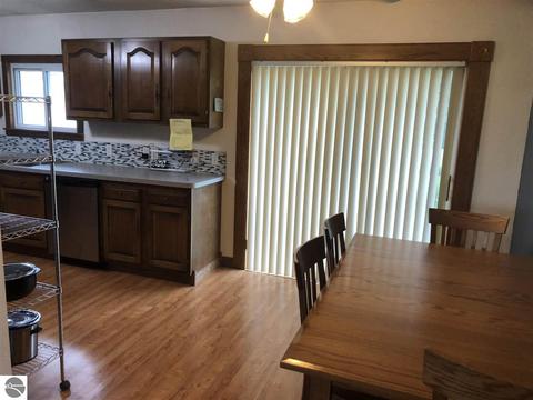 7514 E Walton Rd, Shepherd, MI 48883 photo 13